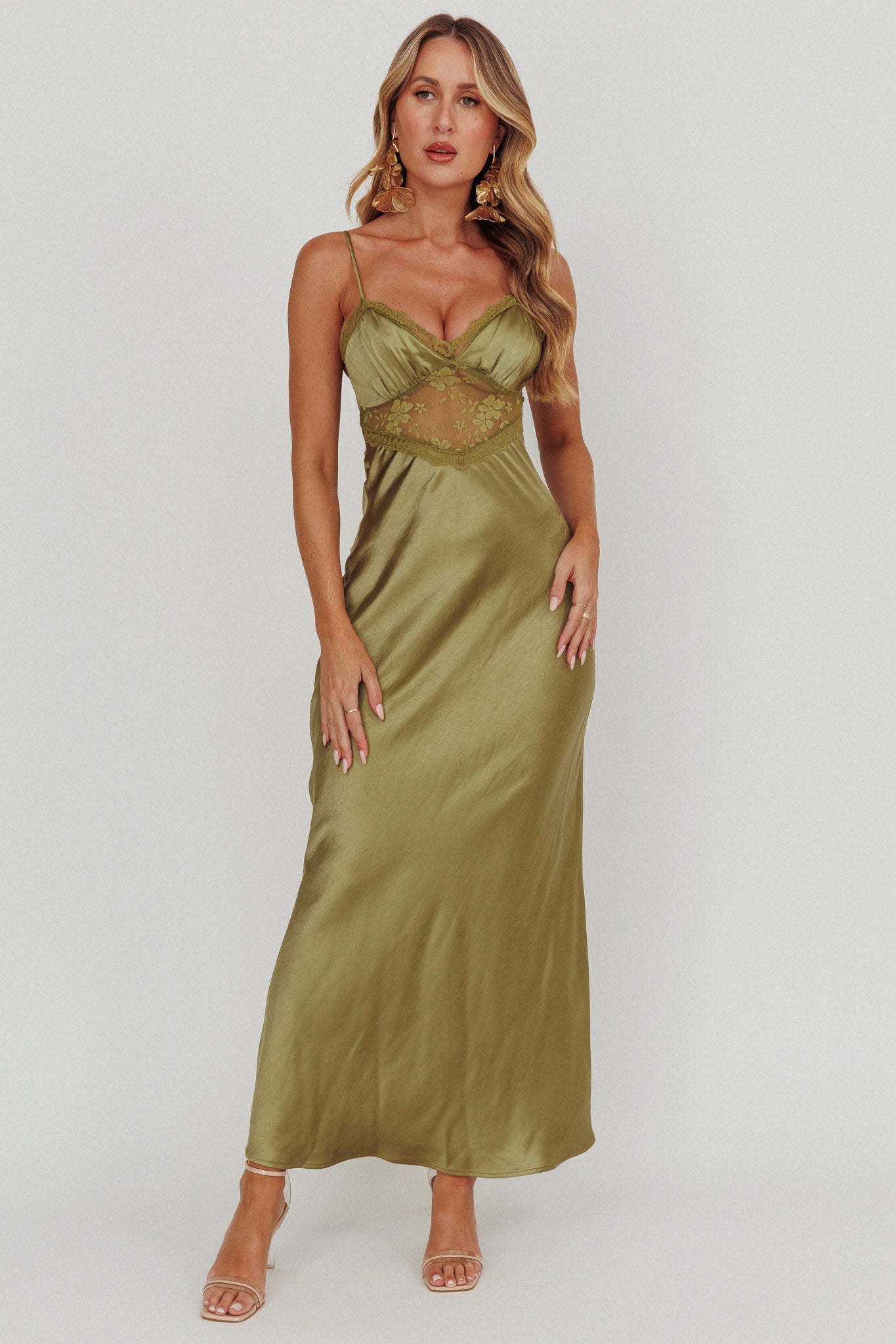 Abito lungo con bordi in pizzo Her Theory Olive