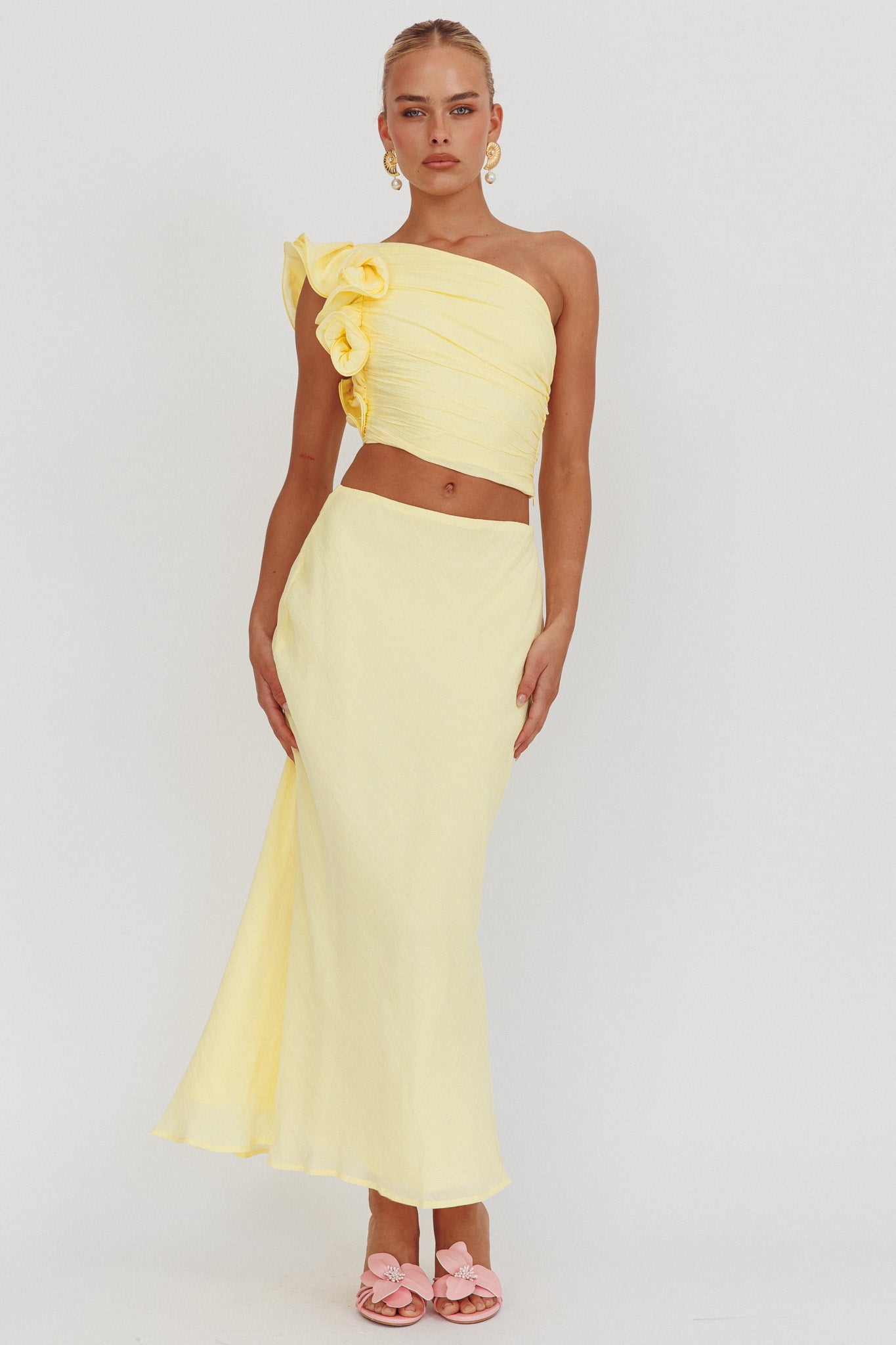 Top monospalla con volant Deanna color limone