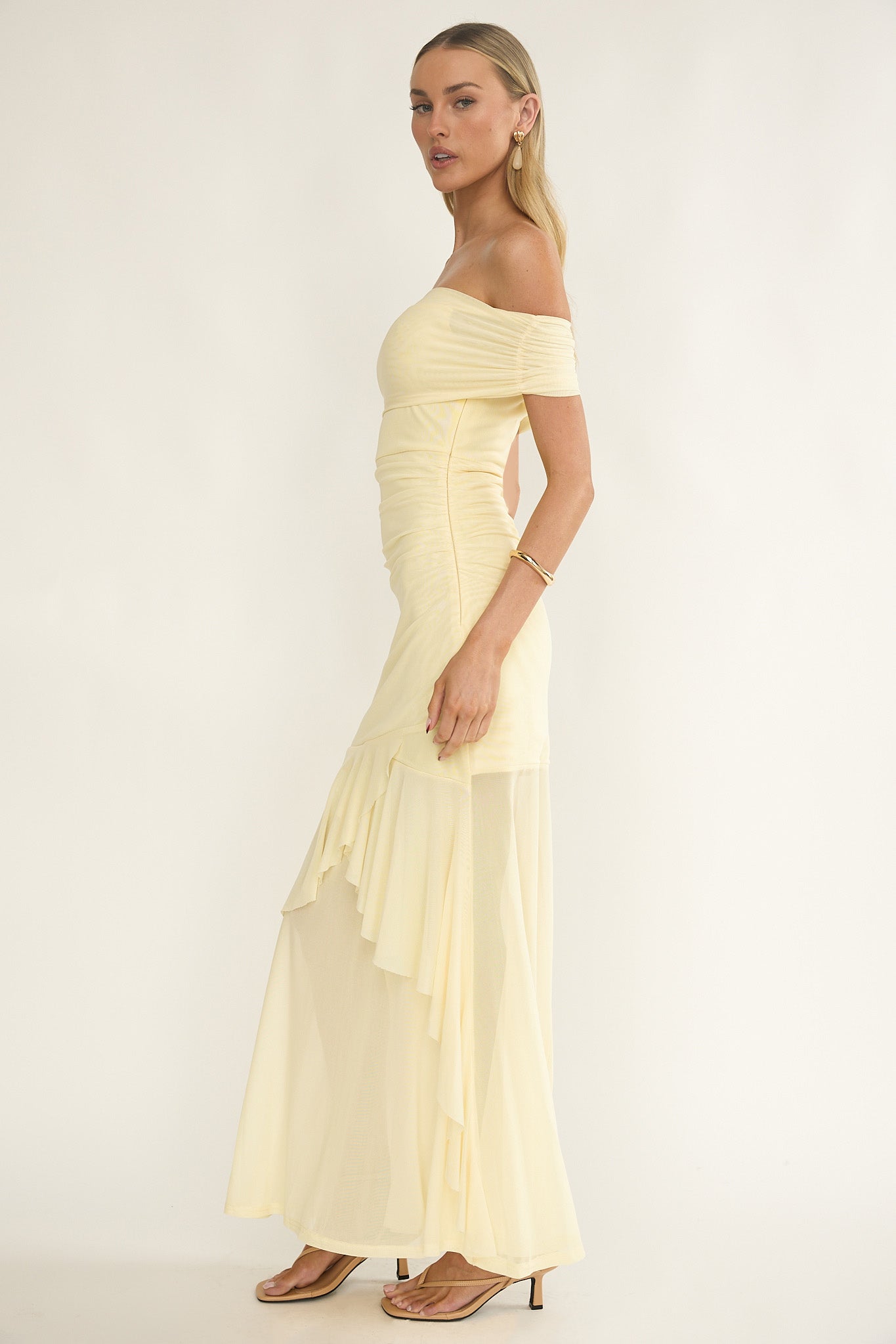 Abito lungo in rete con spalle scoperte Kiarna Butter