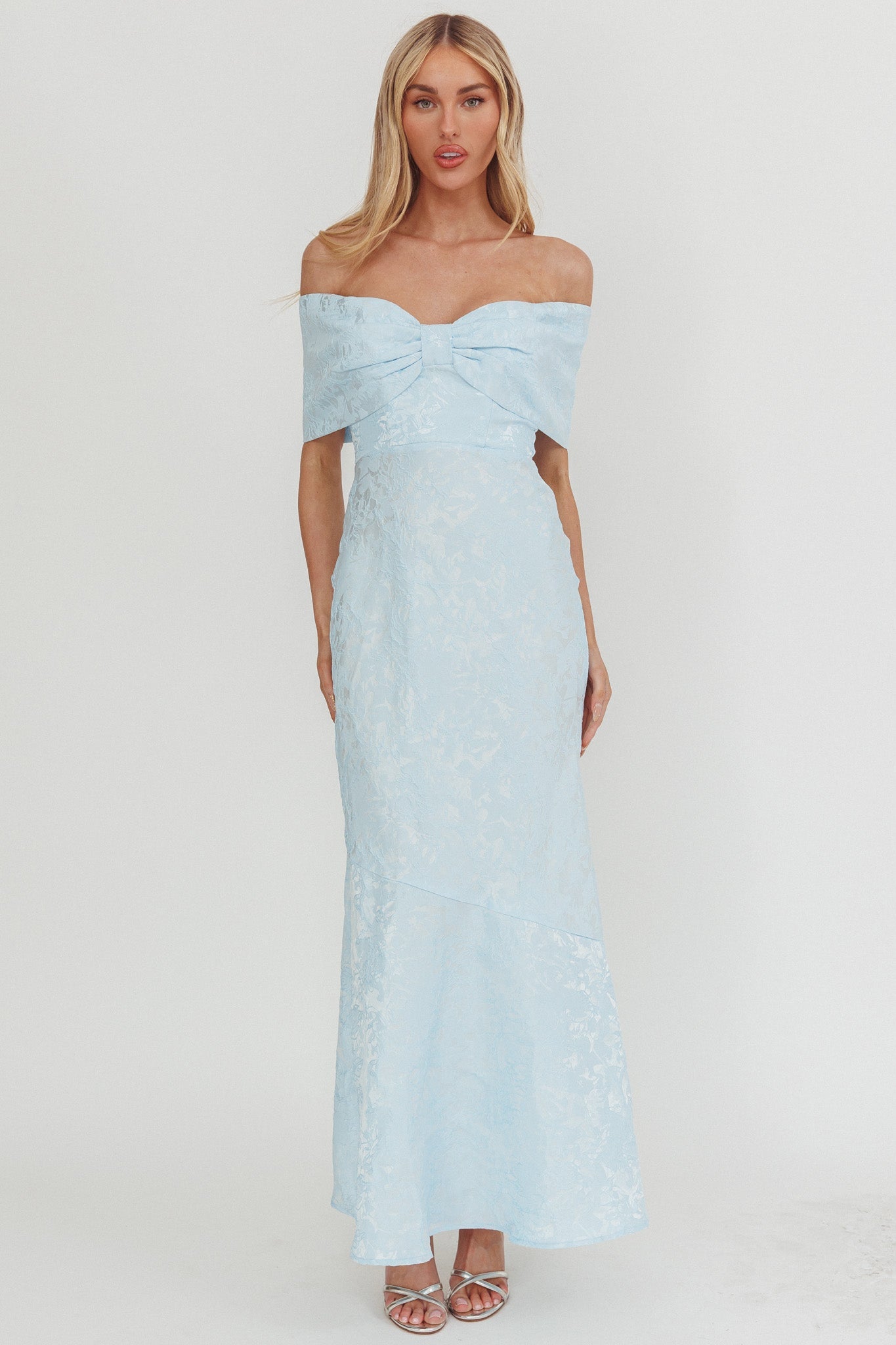 Abito lungo in jacquard con spalle scoperte Fairytales blu