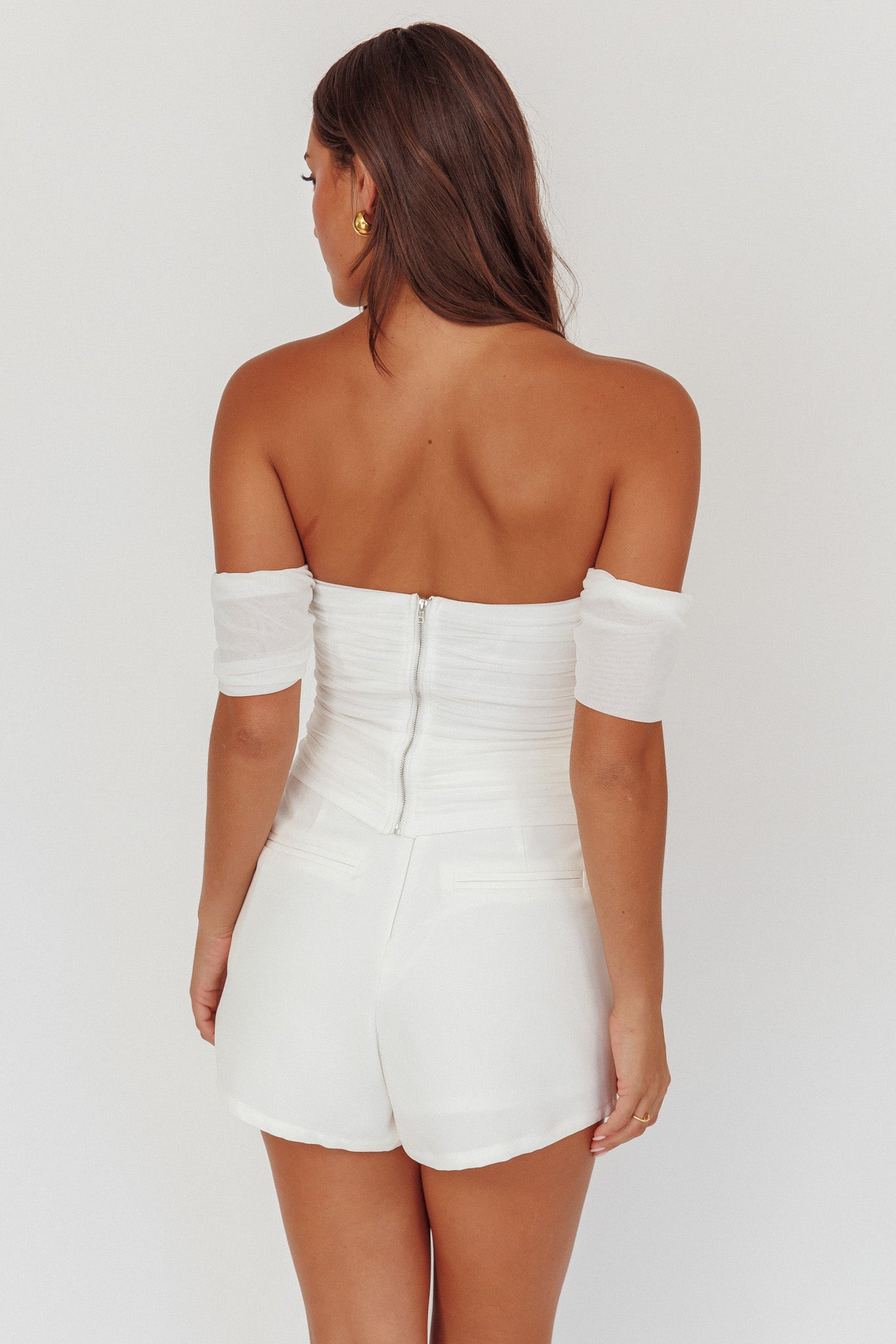 Top bianco con spalle scoperte Melonie