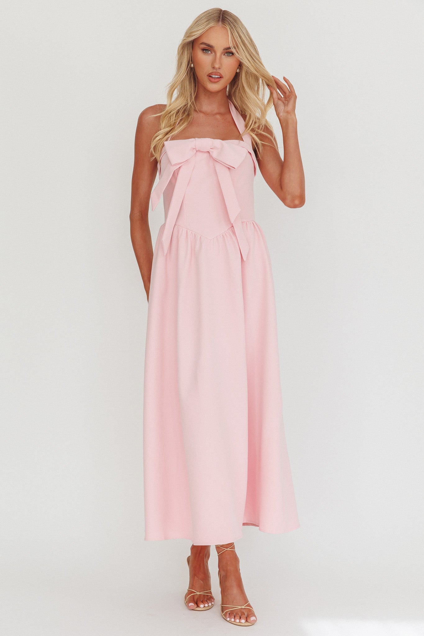 Abito lungo con fiocco e scollo all'americana Ariarna, rosa sorbetto