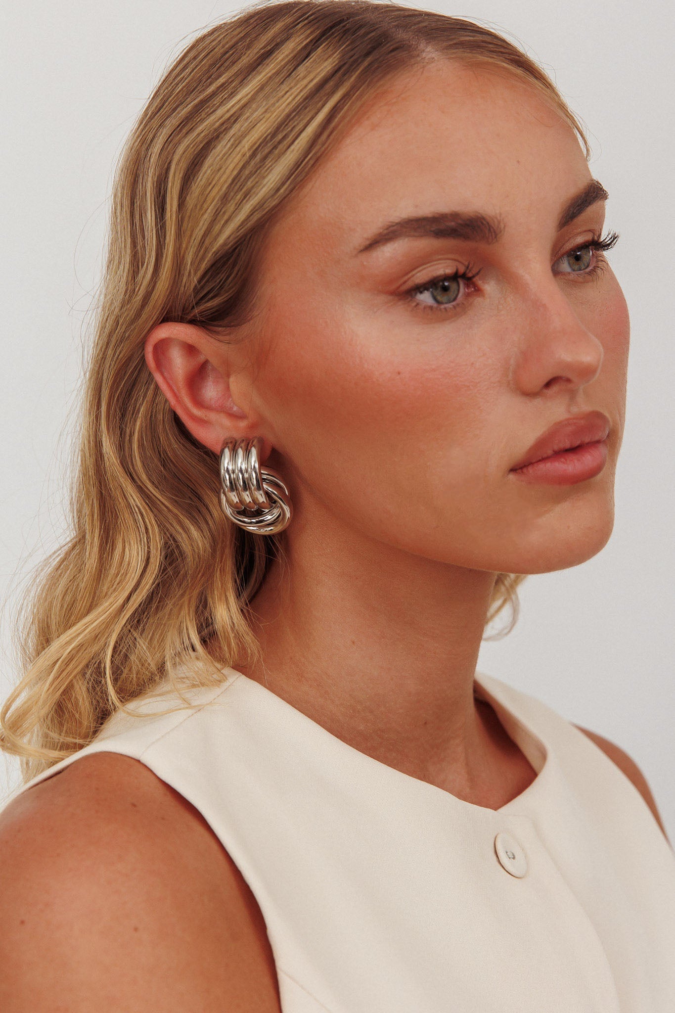 Orecchini Georgina Loop Argento Scuro