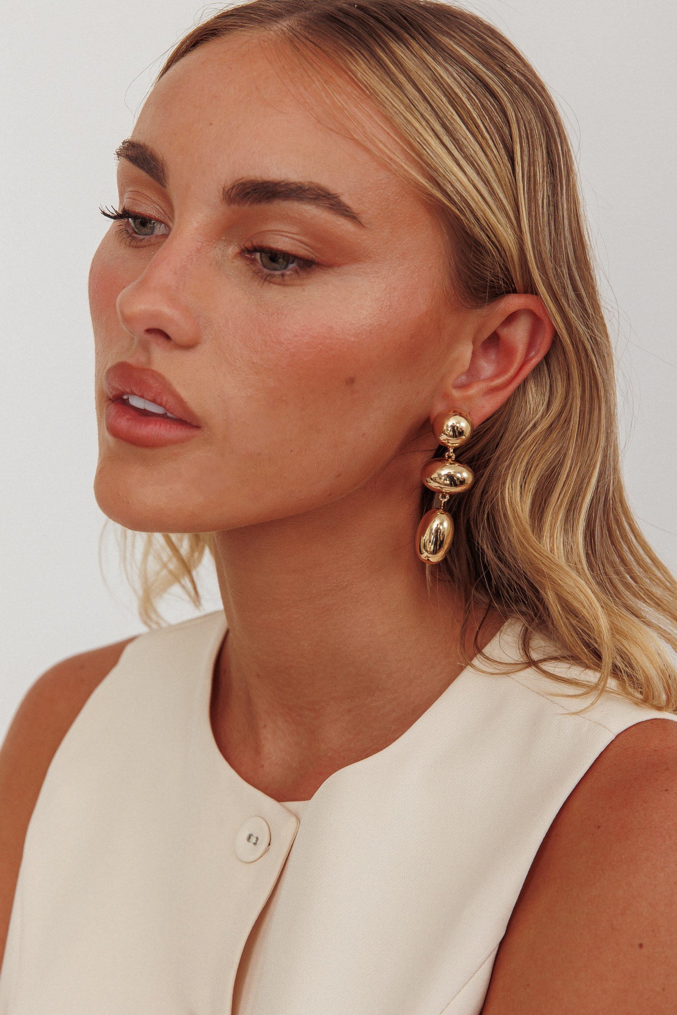Orecchini a goccia Amy Pebble in oro