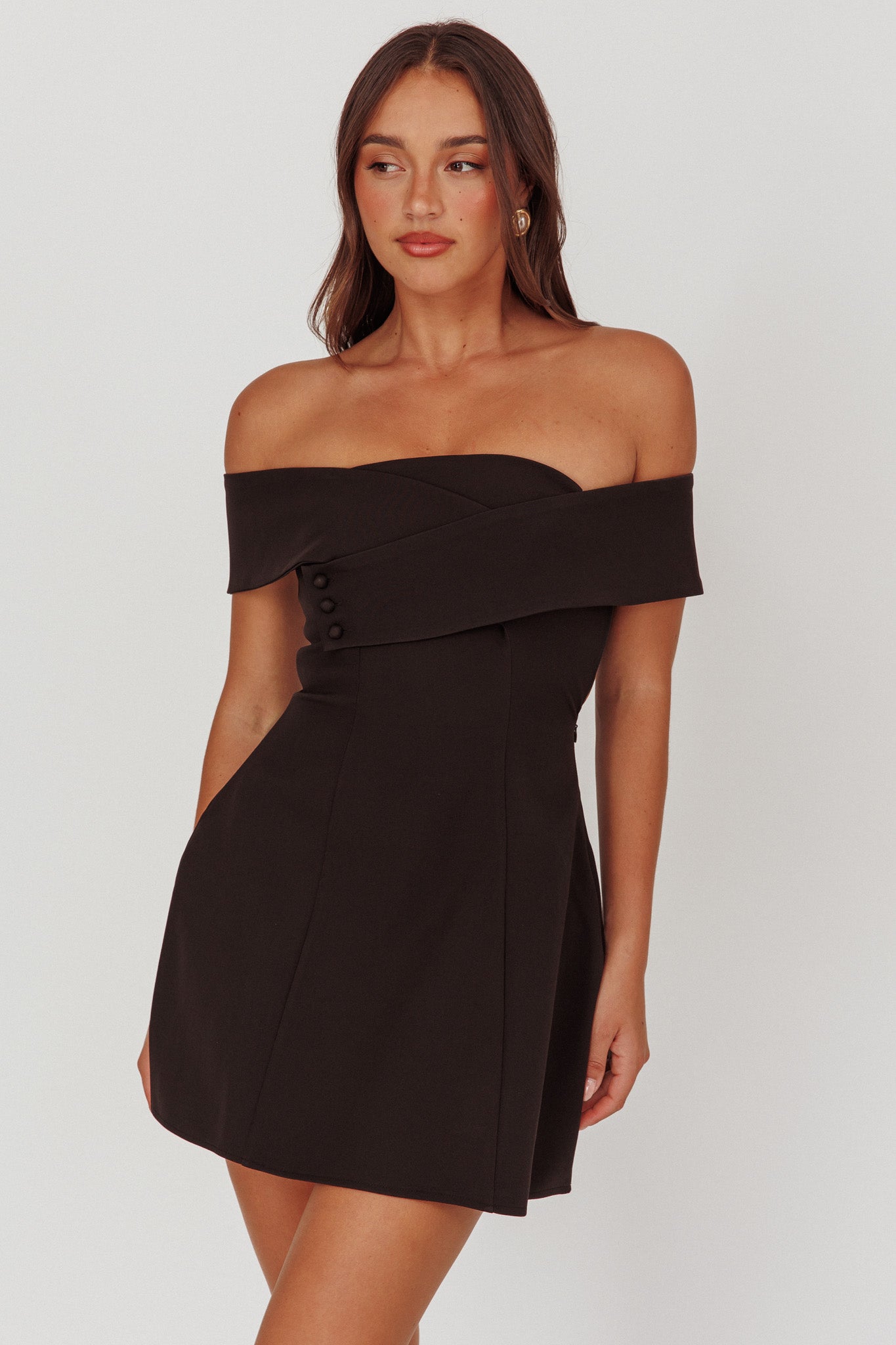 Mini abito incrociato con spalle scoperte Midnight Moment nero