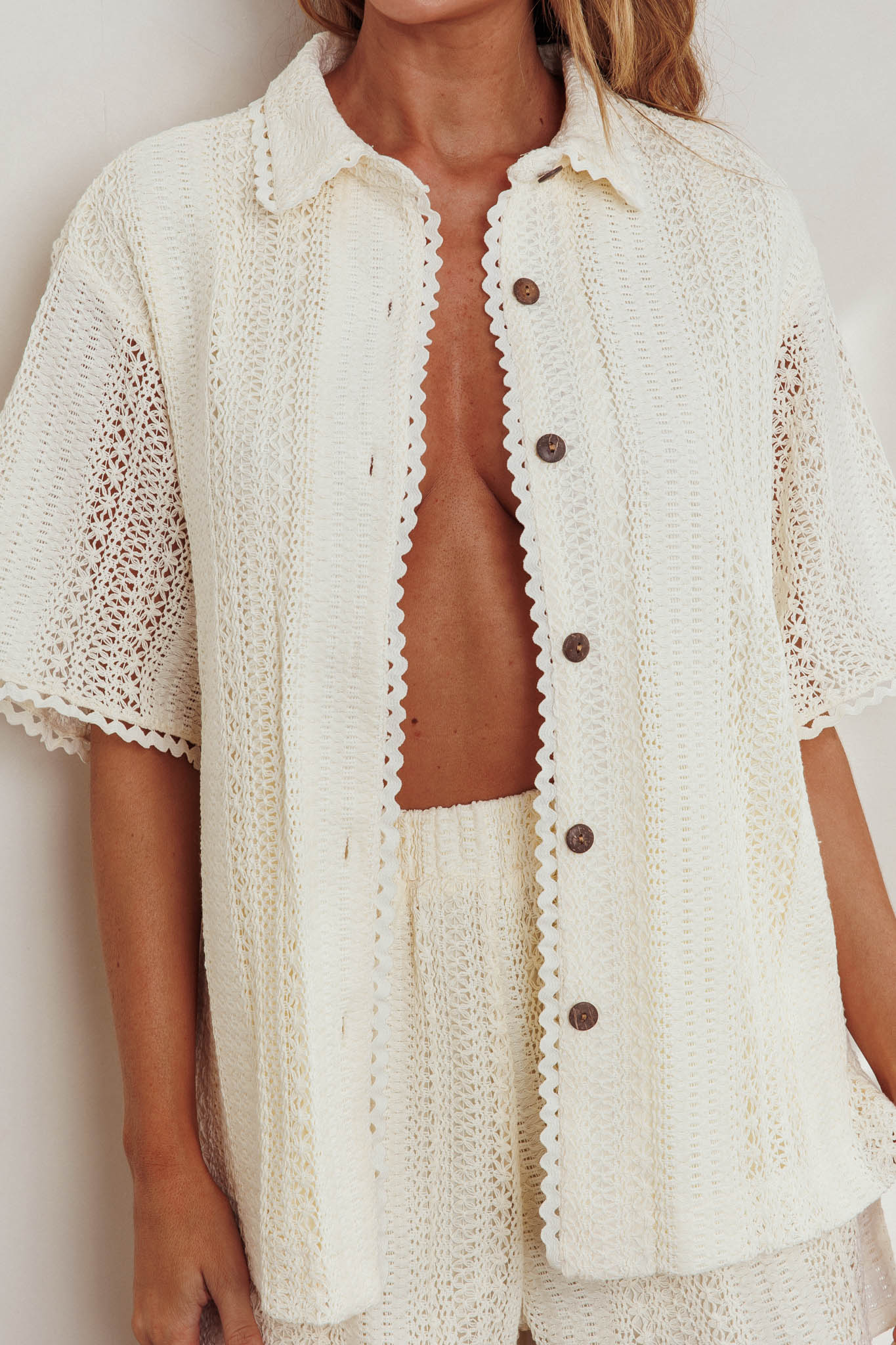 Camicia con bottoni in pizzo all'uncinetto Ottawa Avena