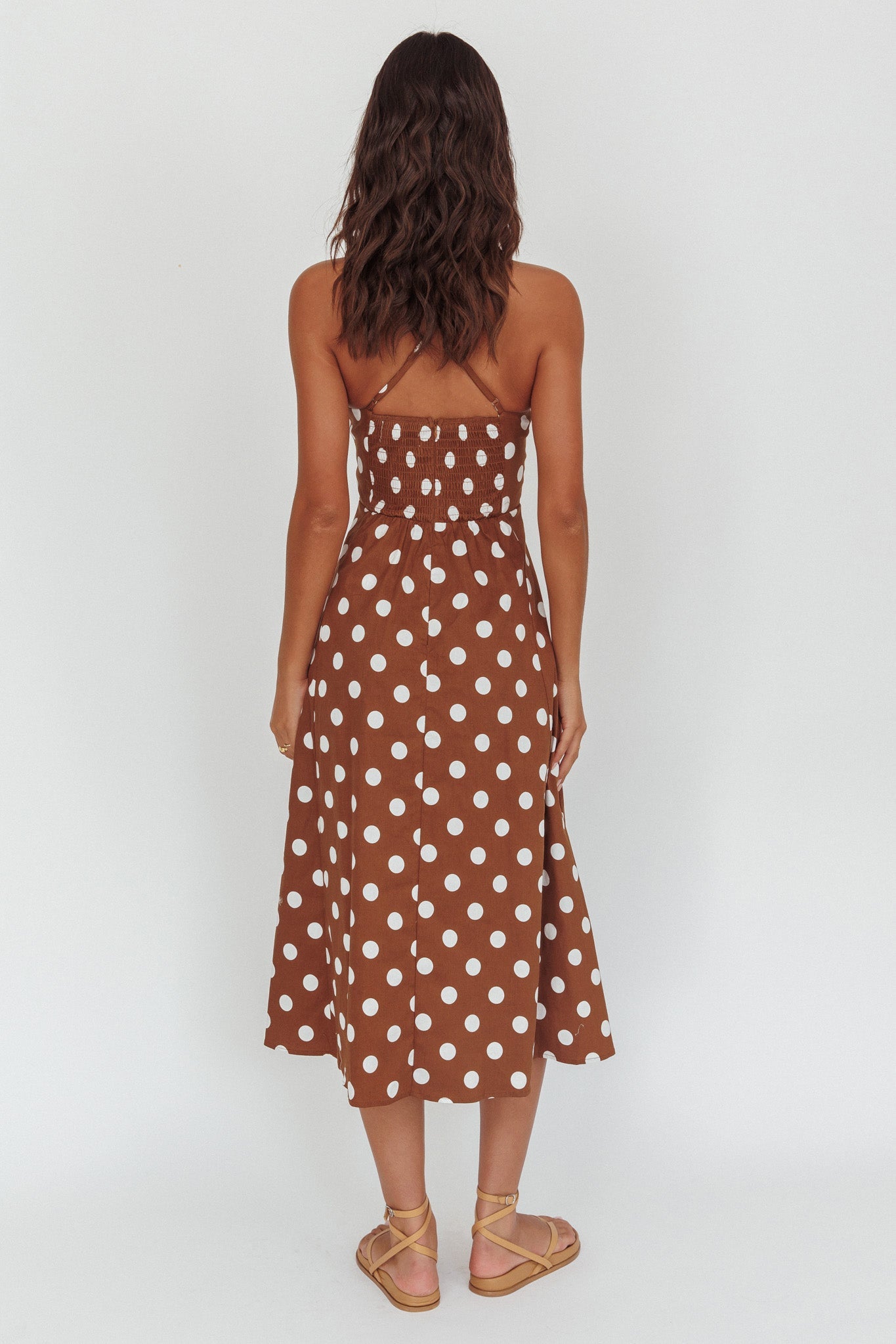 Abito midi con schiena incrociata Olga Second Glance a pois marrone