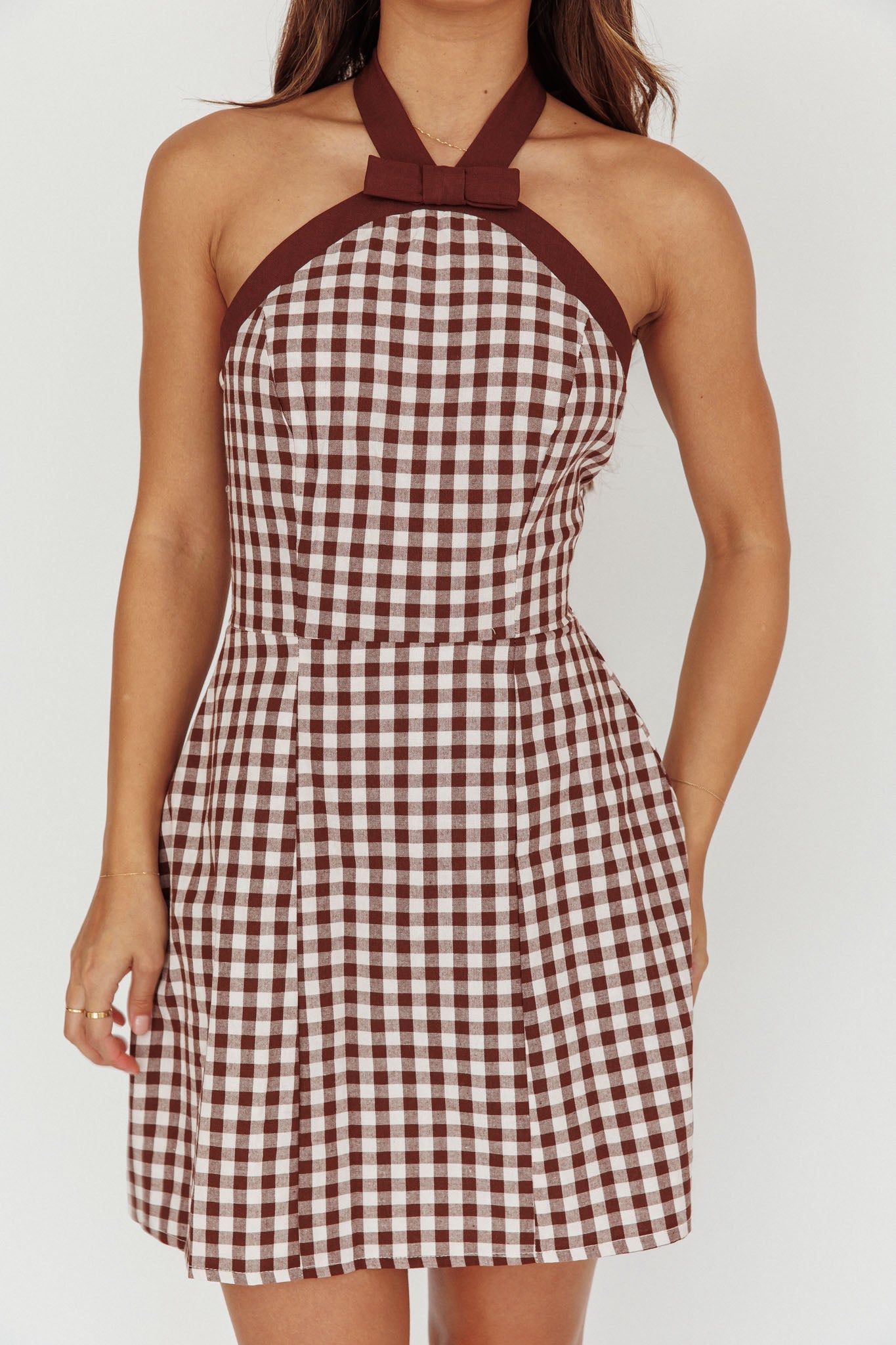 Mini abito da donna con fiocco e scollo all'americana, scozzese, marrone