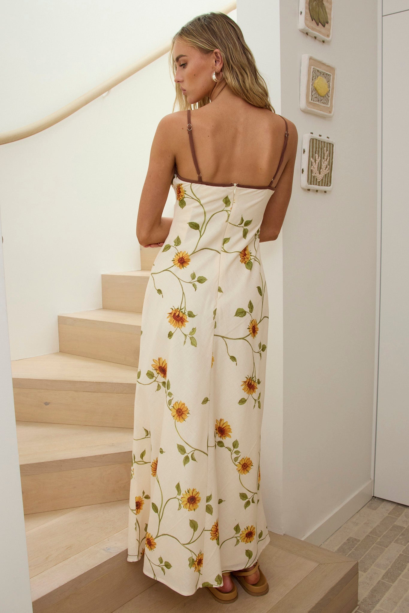 Mini abito con la schiena legata Walking On Sunshine Girasole