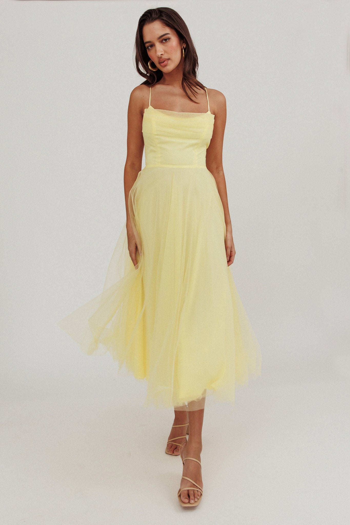 Abito midi in rete con scollo a pieghe Floating By giallo
