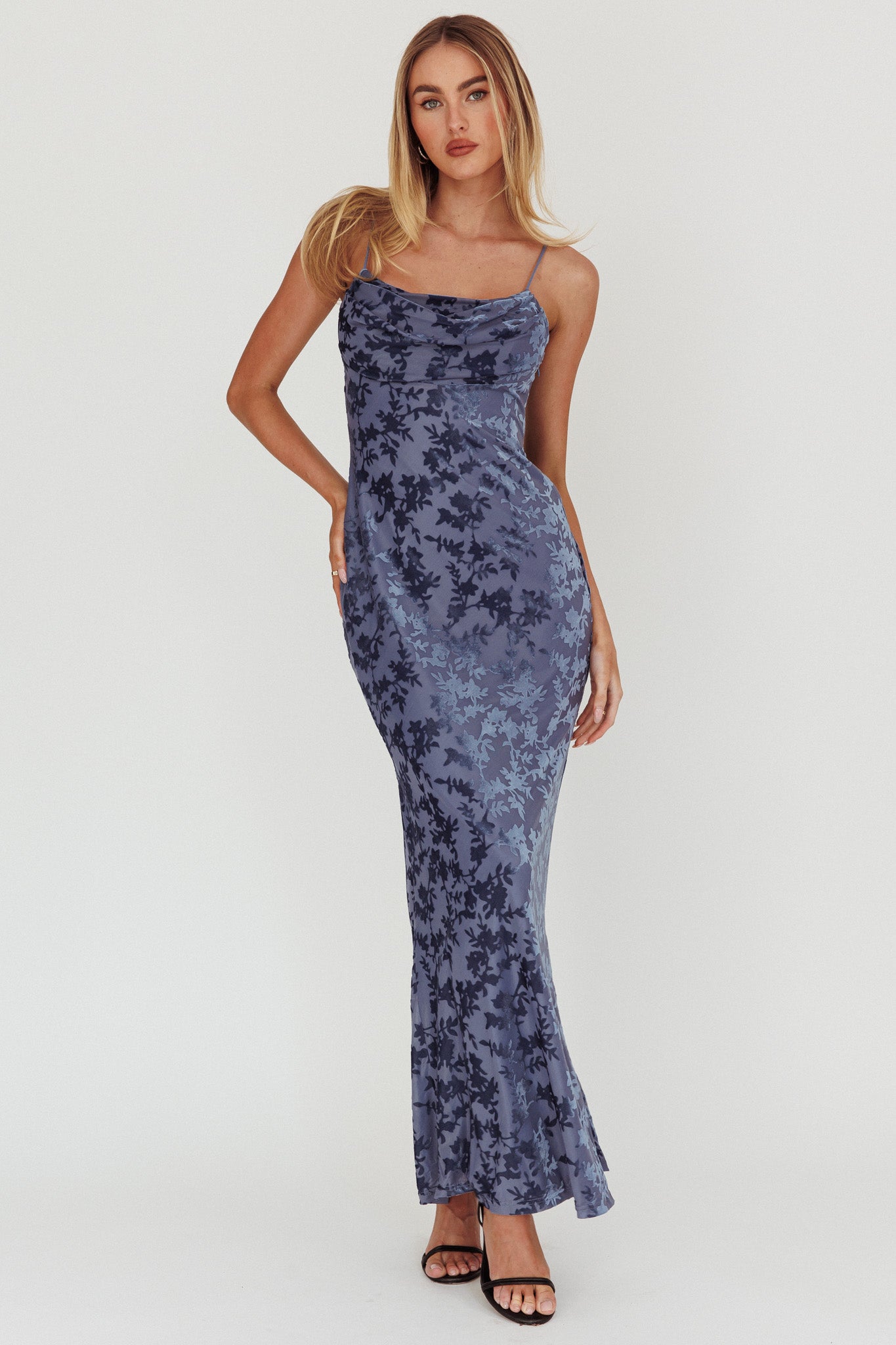 Abito lungo in velluto burnout Well Versed blu ardesia
