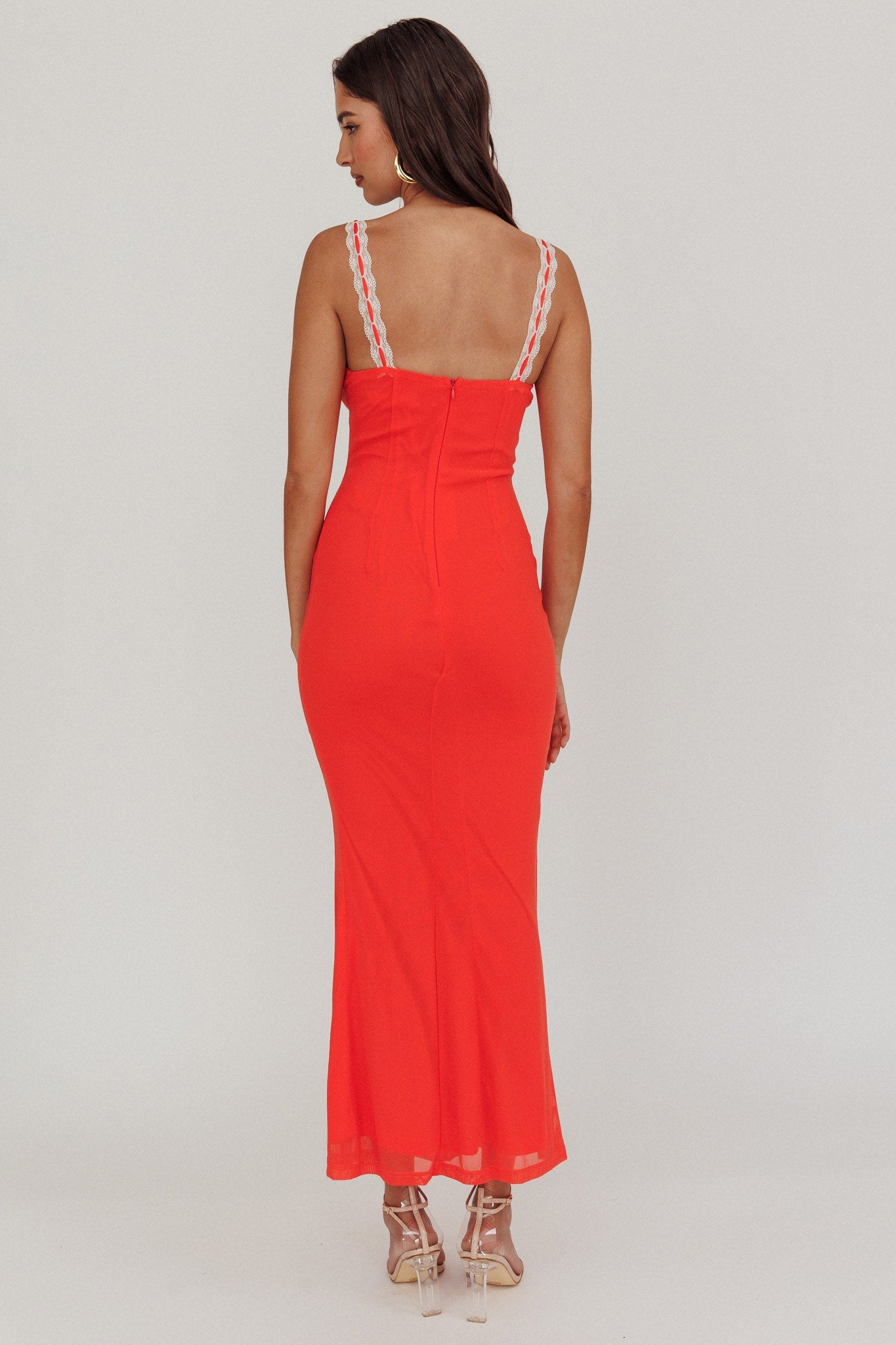 Abito lungo rosso con spalline in pizzo Girl Power