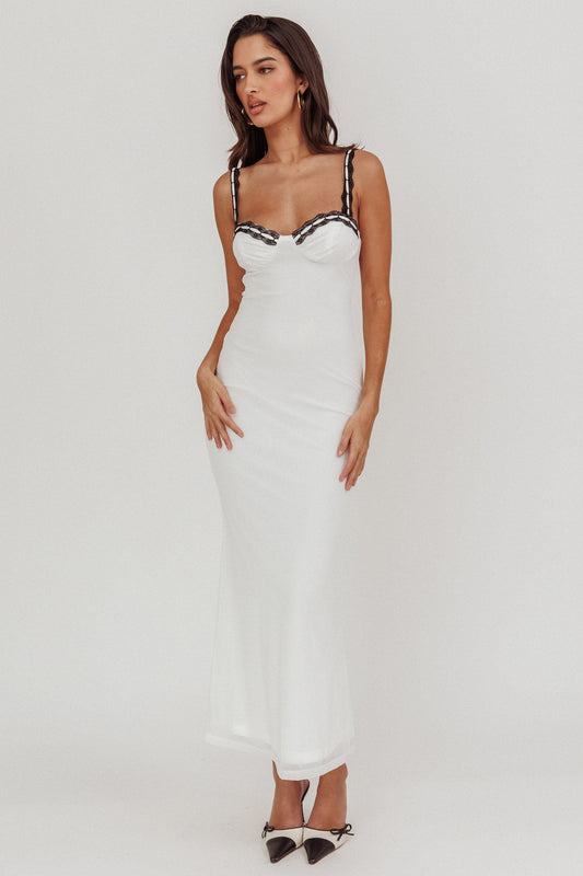 Abito lungo bianco con spalline in pizzo Girl Power