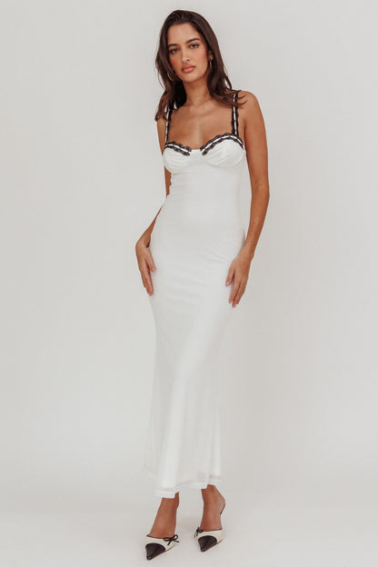 Abito lungo bianco con spalline in pizzo Girl Power