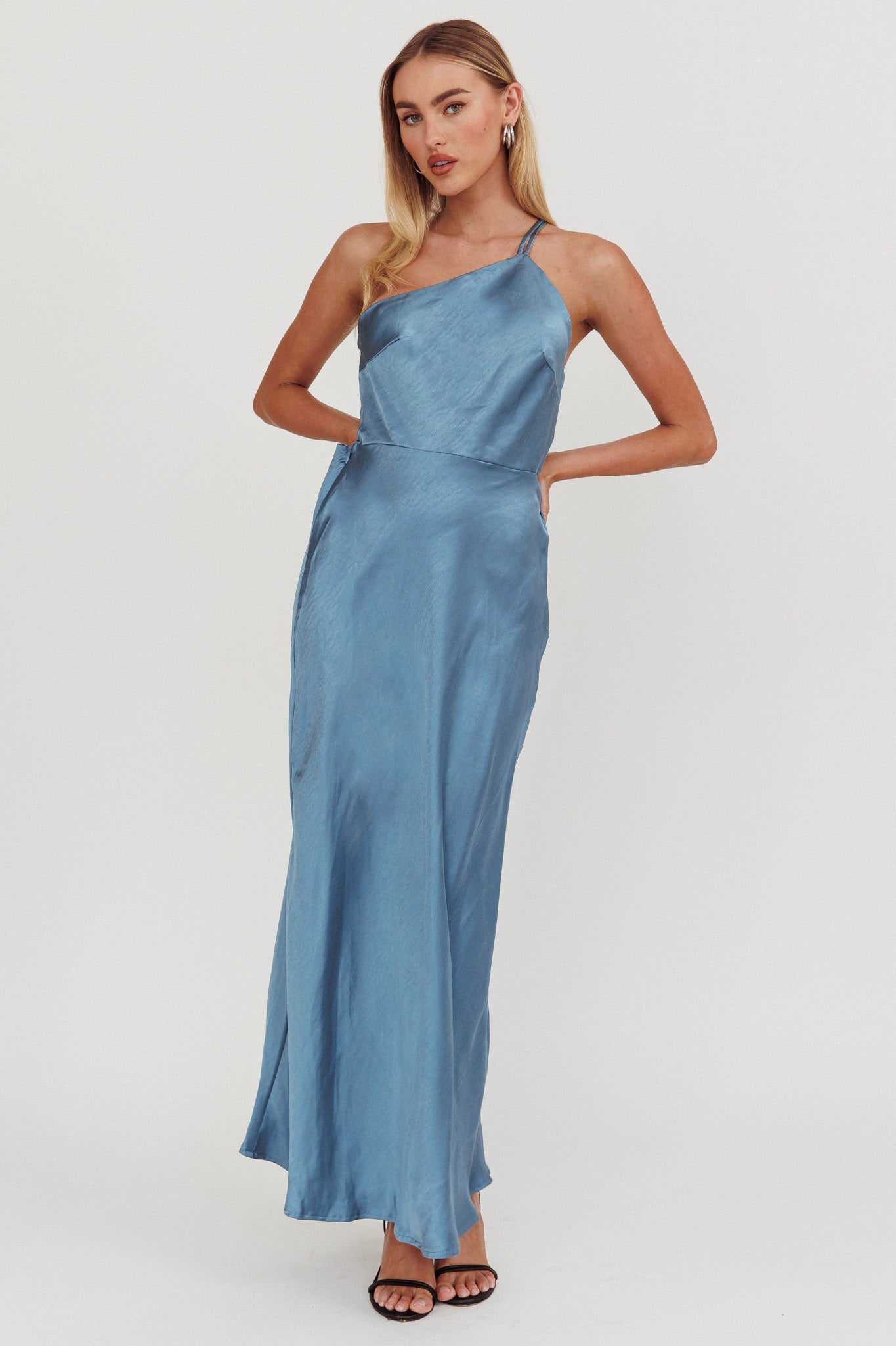 Abito monospalla con spalline sottili sulla schiena Aubrianna blu notte