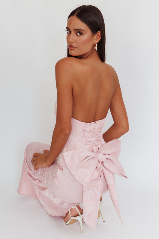 Abito lungo con fiocco sulla schiena Melty Kisses rosa