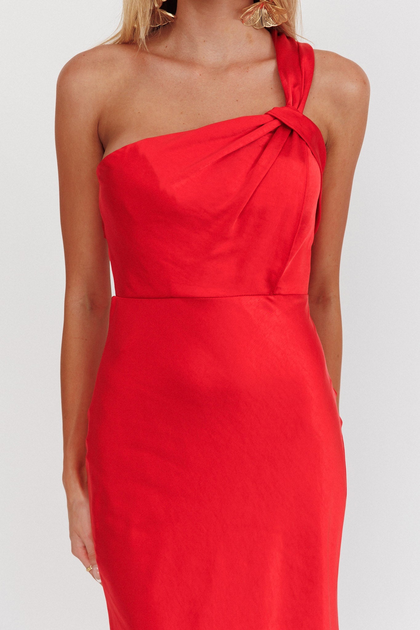 Abito lungo monospalla in raso Fly Love rosso