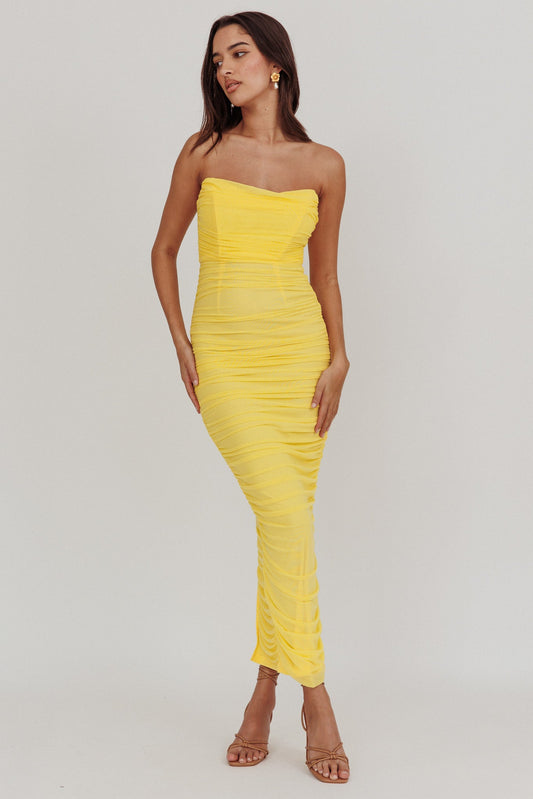 Abito lungo in rete arricciata senza spalline Midwest color limone