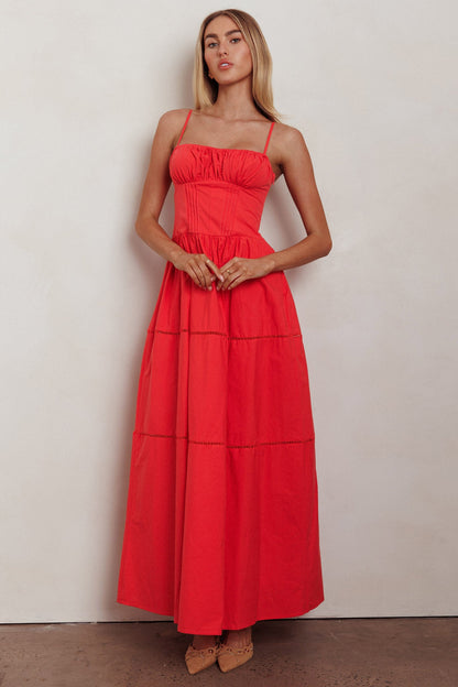 Abito lungo rosso a trapezio con scollo a V e arricciatura Heavenly Glow
