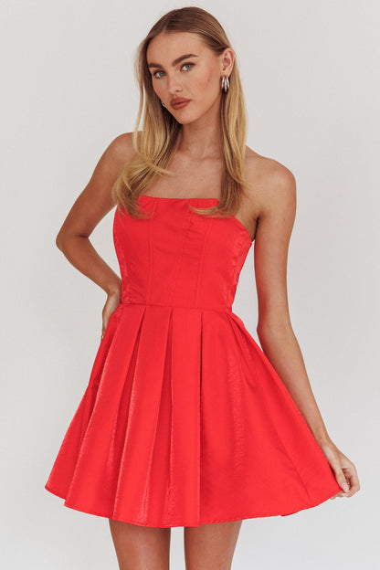 Mini abito svasato senza spalline Loveless rosso