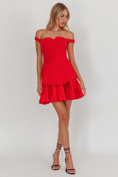 Mini abito rosso con orlo plissettato Devoted Love