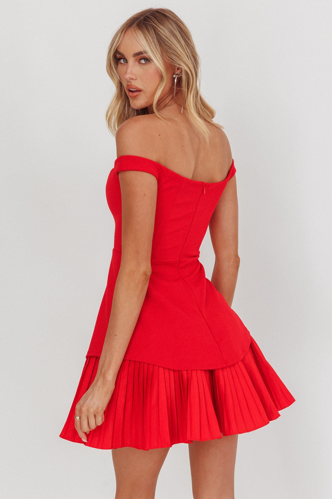 Mini abito rosso con orlo plissettato Devoted Love