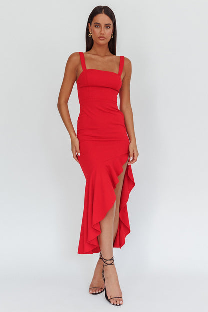 Vestito lungo rosso con orlo asimmetrico Delighted