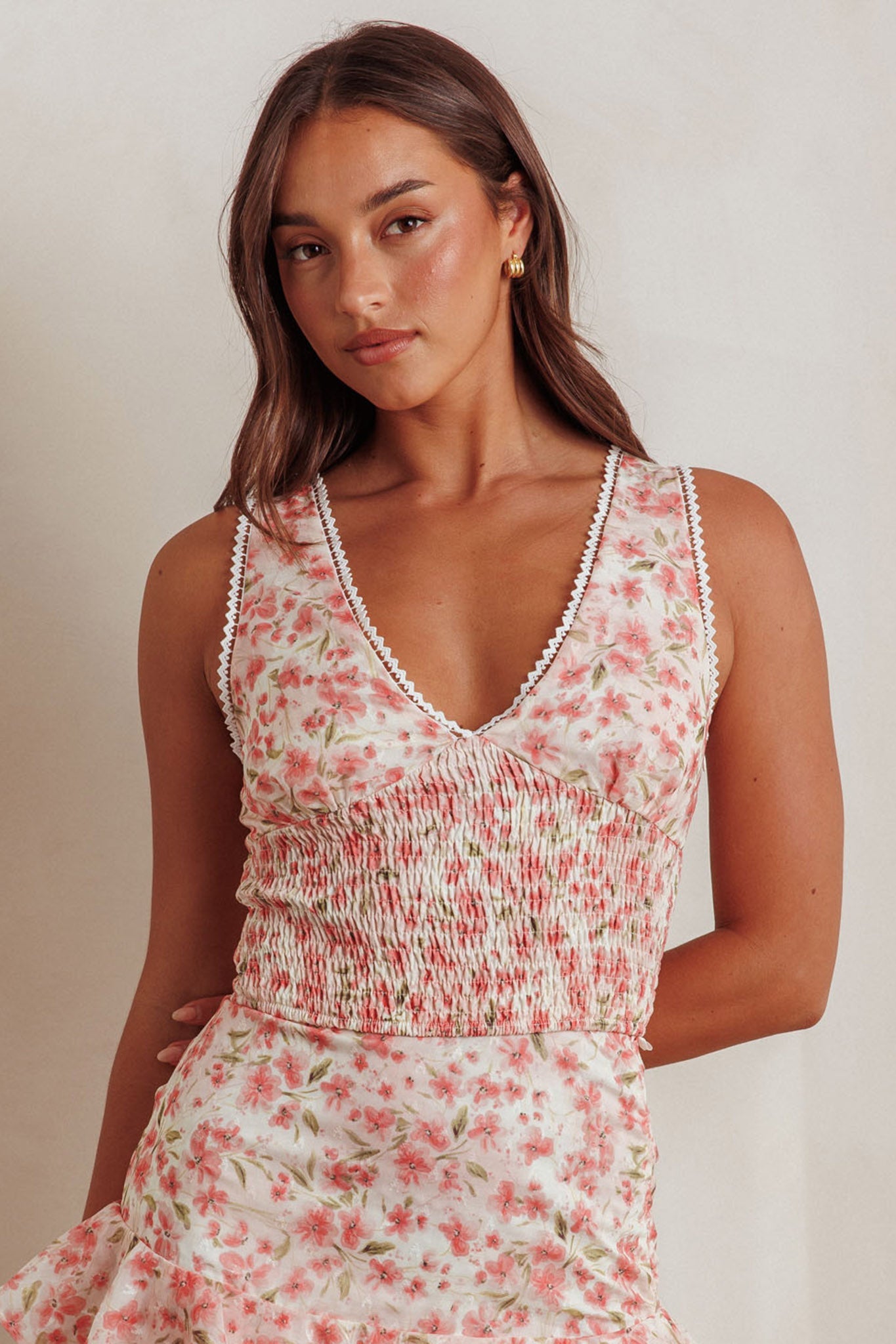 Top corto arricciato Loveletters rosa floreale
