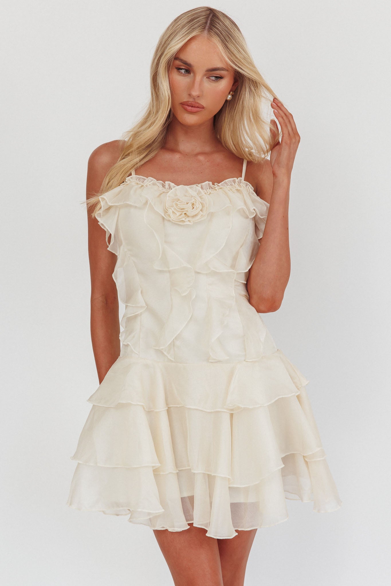 Sweetest Things - Mini abito con rosette e volant color crema