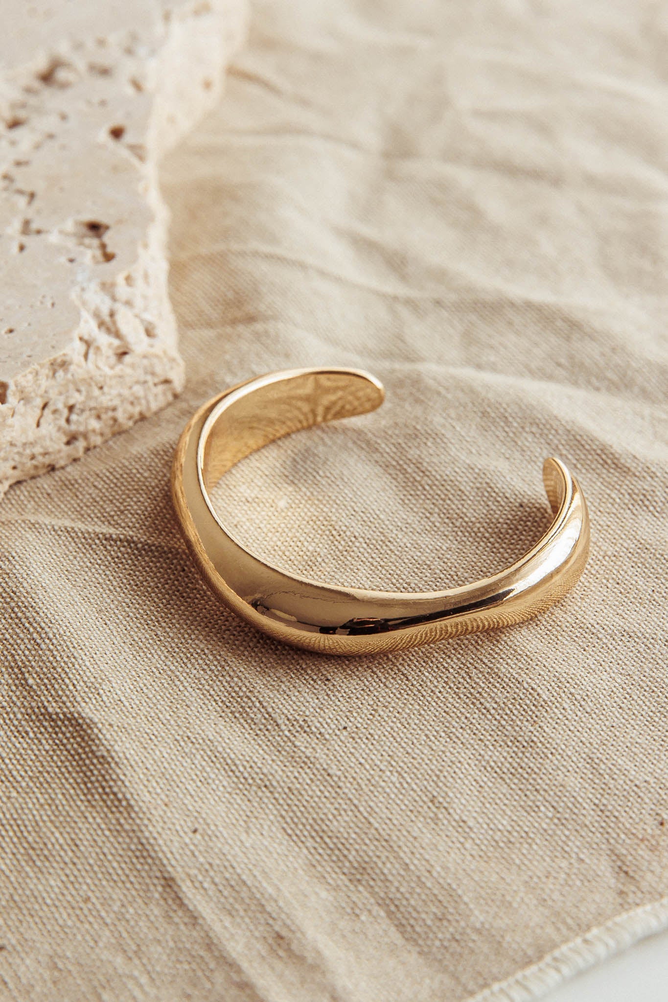 Bracciale curvilineo Jamaica Gold
