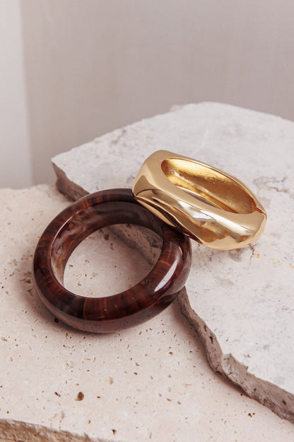 Braccialetti in resina metallica Cynthia oro/cioccolato