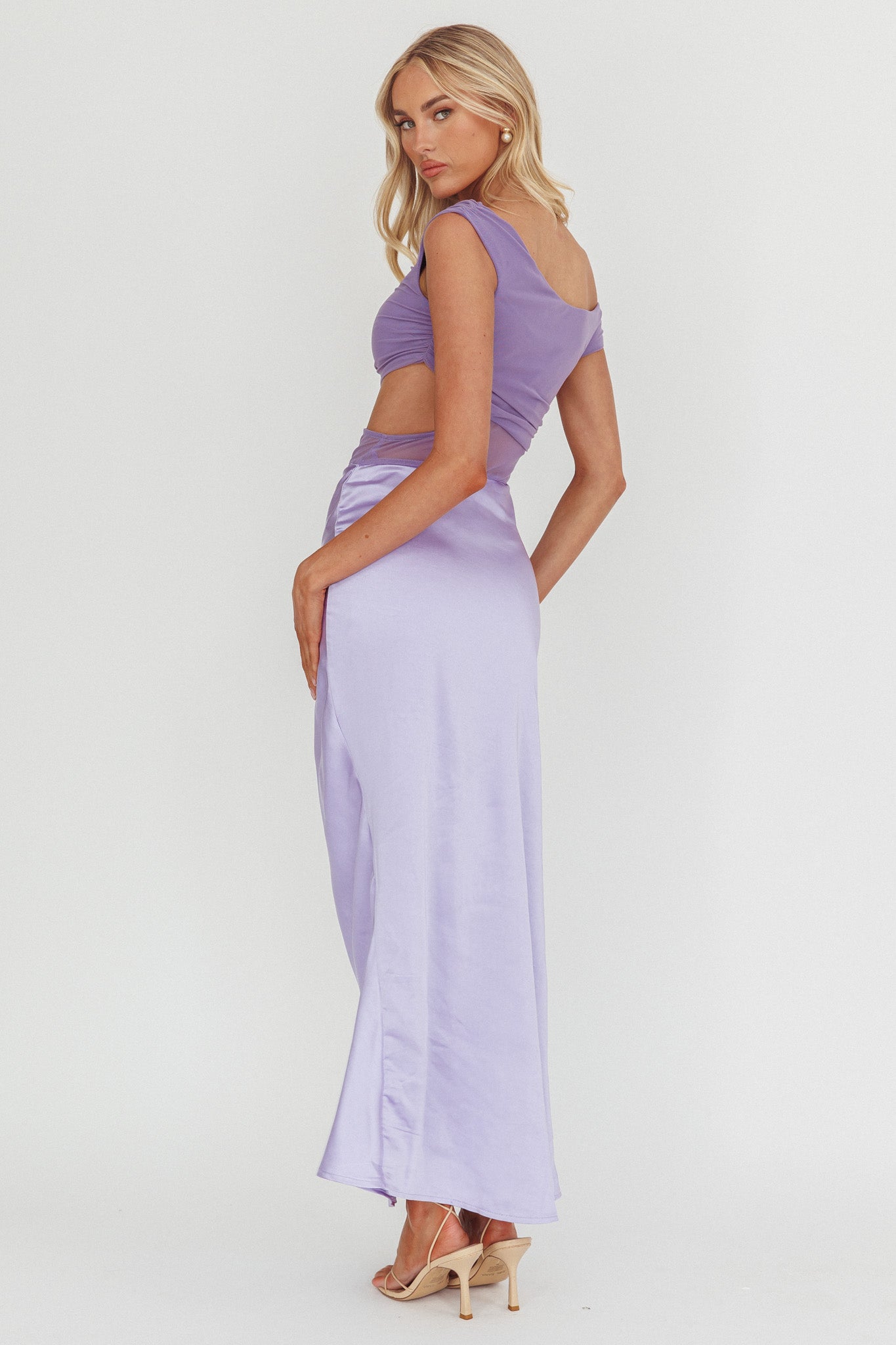Abito lungo con corpetto in rete In Blooms Lilla
