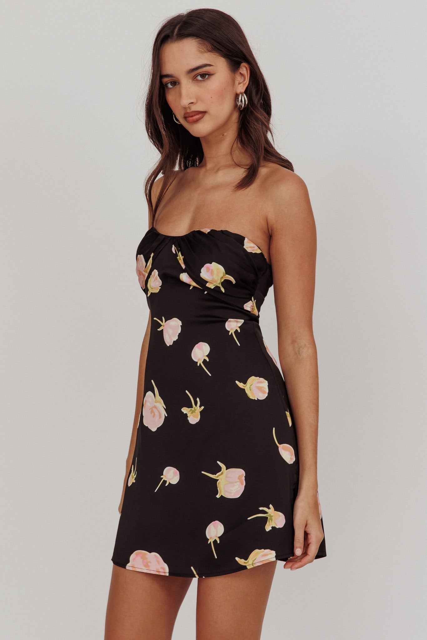 Sian Mini abito senza spalline con scollo a cuore e fiori neri