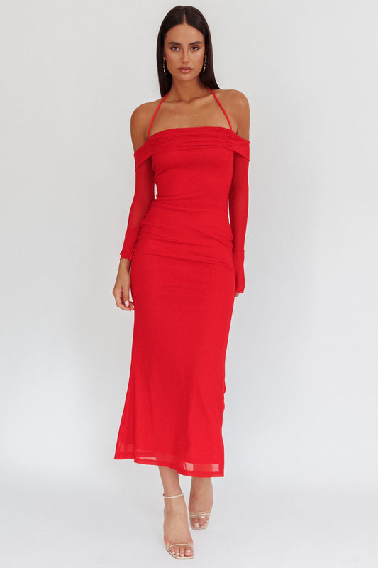 Abito lungo rosso con scollo all'americana e spalle scoperte "Numbers Game"