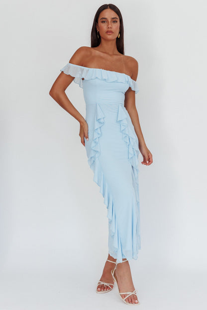 Abito lungo con volant e spalle scoperte in stile flamenco, blu