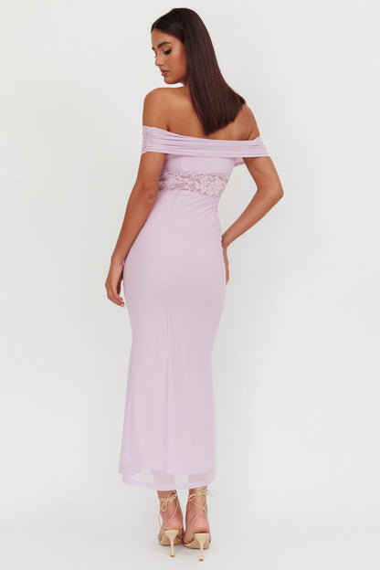Abito lungo con inserti in pizzo e spalle scoperte Flutters Lilla