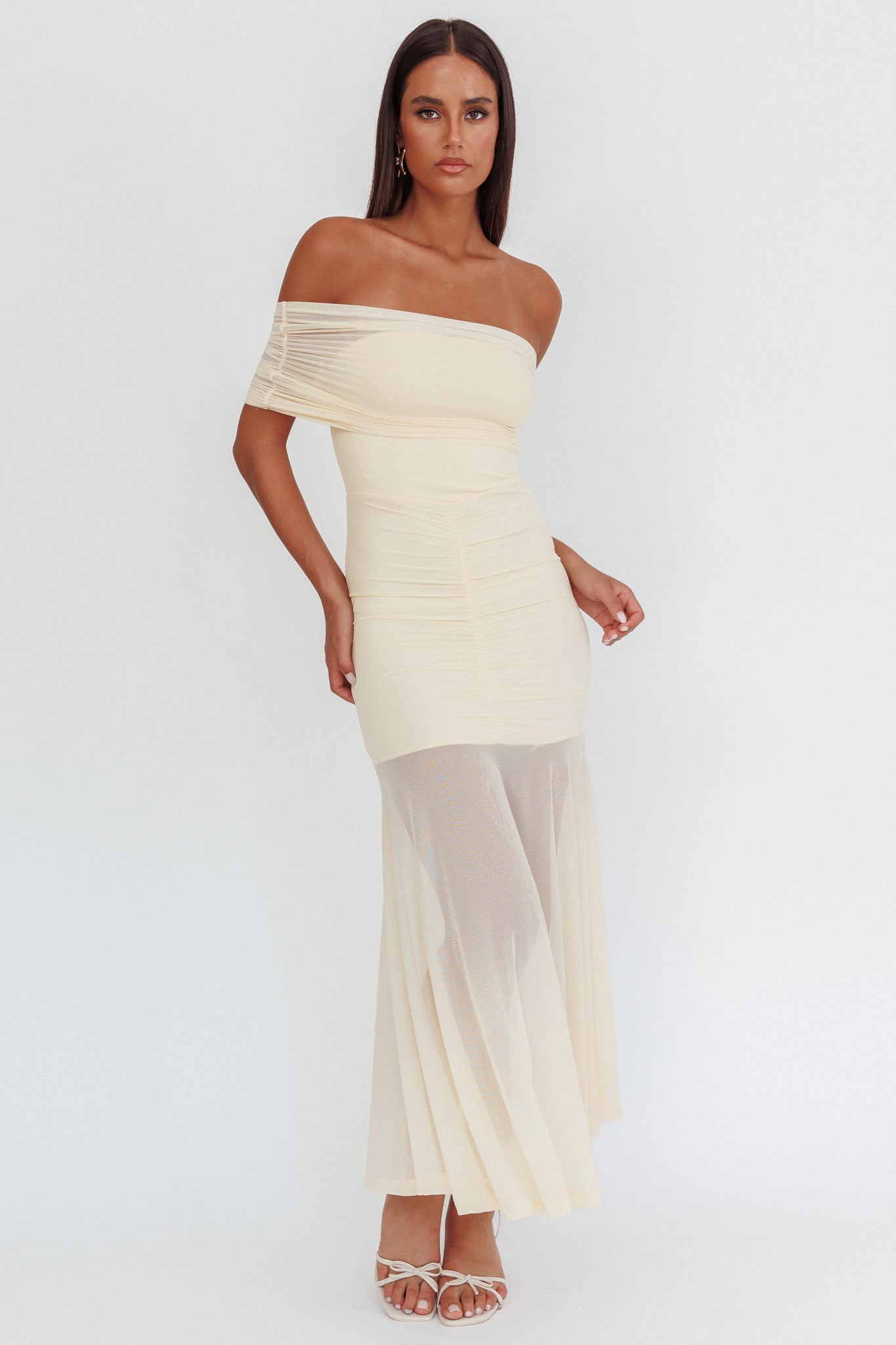 Abito lungo arricciato trasparente Clarita color crema