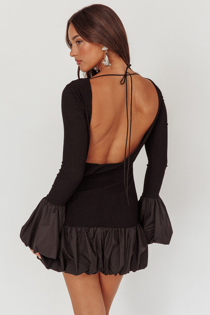 Promise Bubble Hem Mini abito nero con schiena scoperta