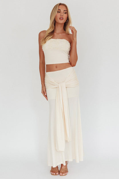 Top corto con applicazioni Night Market color burro