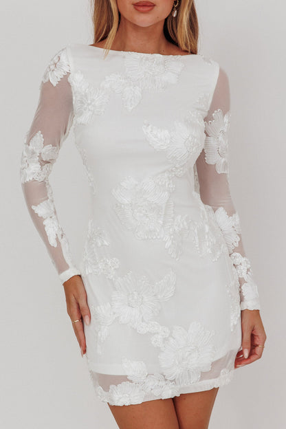 Abito Karma a maniche lunghe con scollo a V e schiena scoperta, bianco decorato