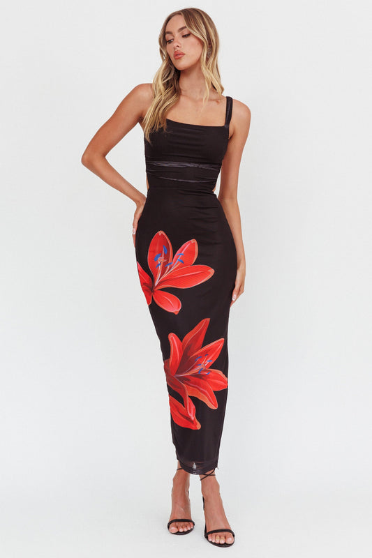Abito lungo Dream Crush con lacci sulla schiena Lily Black