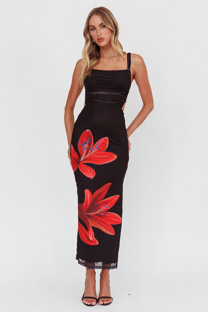 Abito lungo Dream Crush con lacci sulla schiena Lily Black
