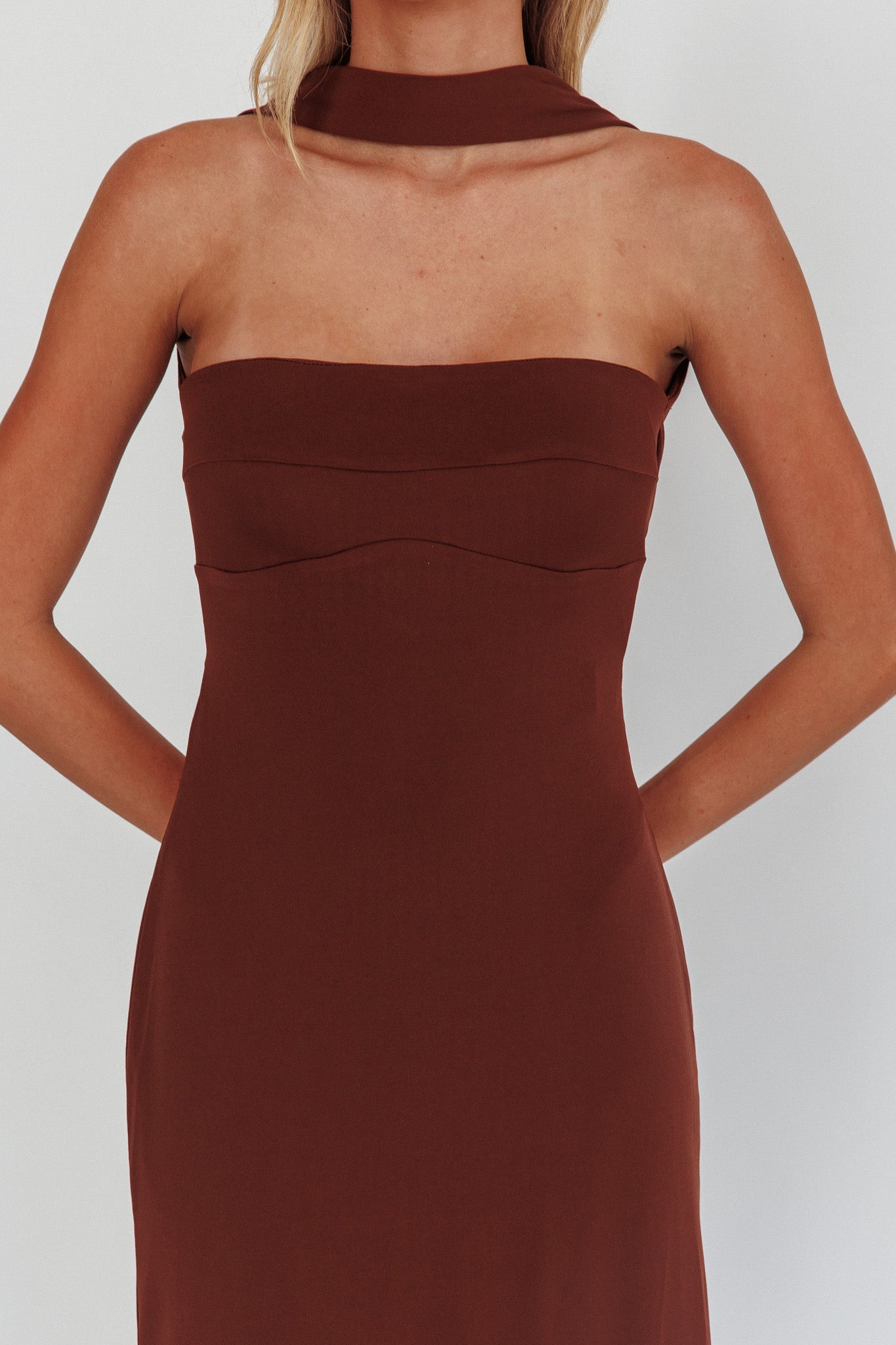 Damsel Reverse Halter Maxi Dress Cioccolato