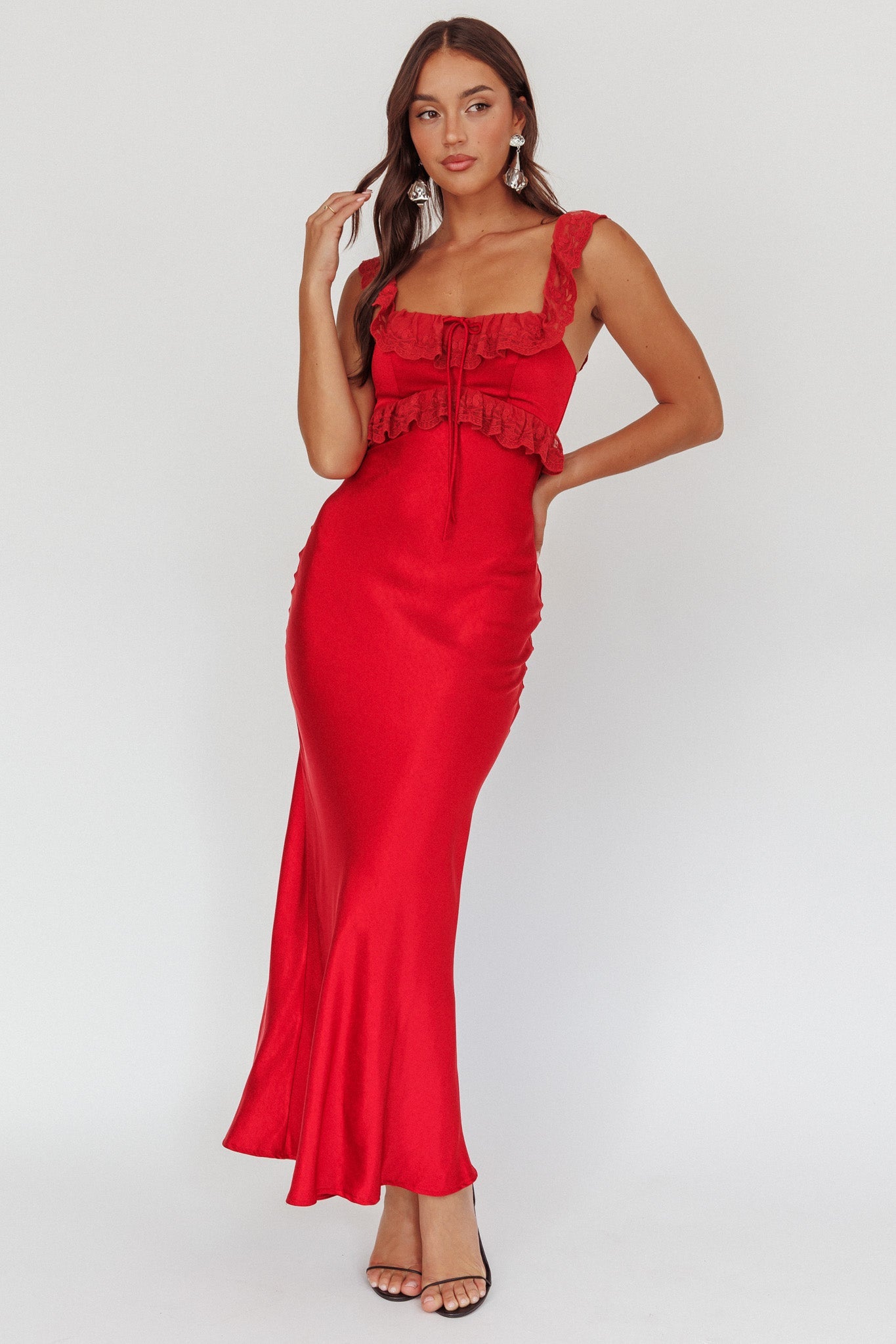 Abito lungo con bordi in pizzo Escapade Cherry