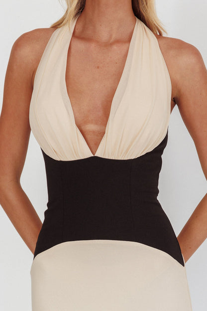Milos Contrast Halter Maxi Dress Crema