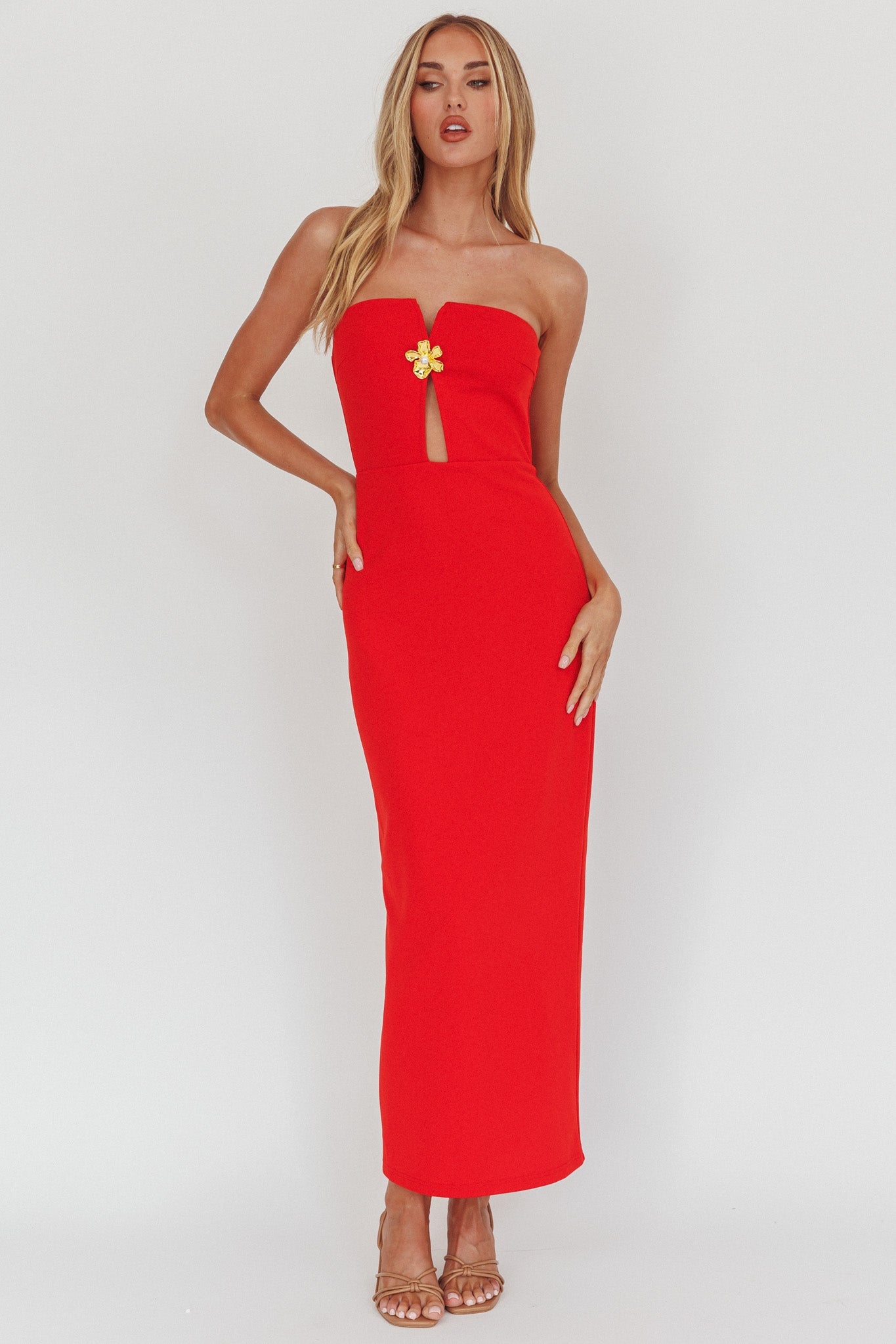Sonrisa Abito lungo senza spalline con cut-out rosso