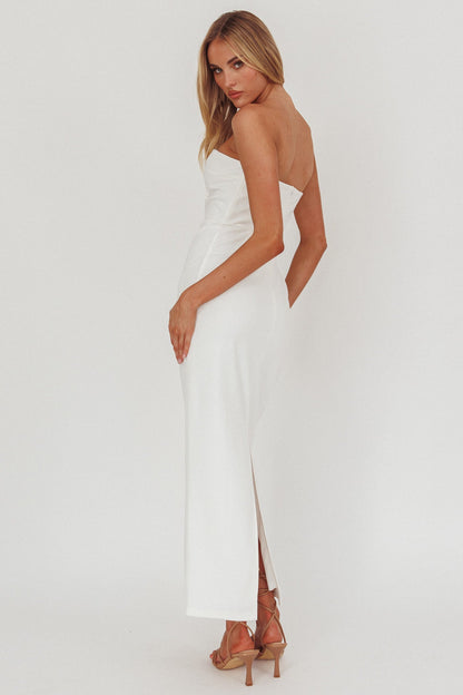 Sonrisa Abito lungo senza spalline con cut-out bianco