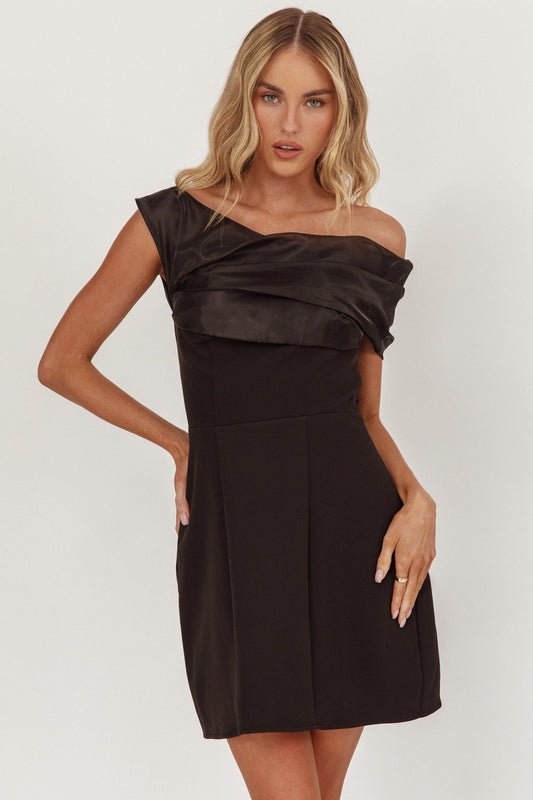 Vienna Nights Mini abito a trapezio con spalle scoperte nero