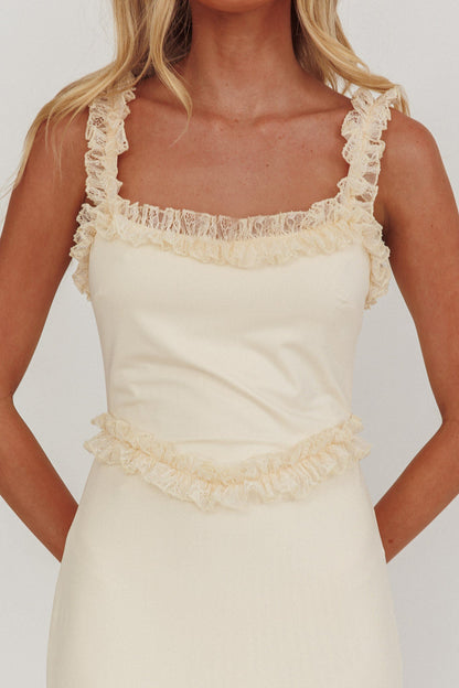 Abito lungo con volant in pizzo Olivera color crema