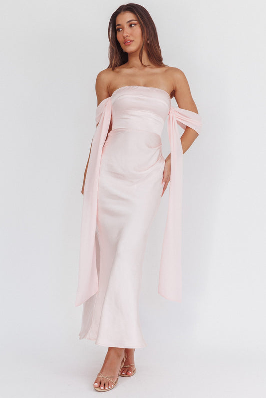 Abito lungo con maniche drappeggiate Odayah rosa